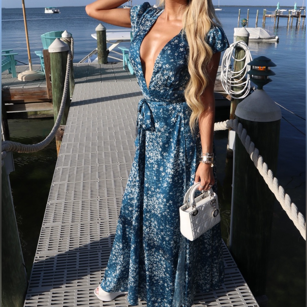 Tularosa floral wrap dress worn once